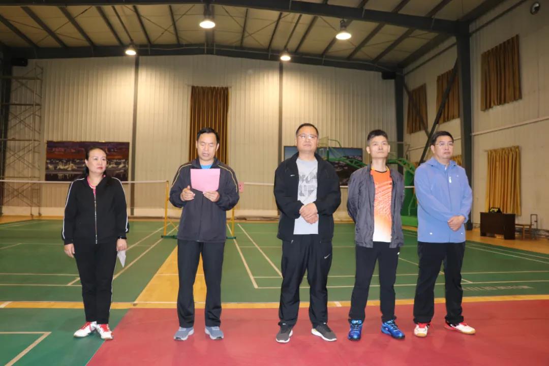 以,球,會(huì)友,全民健身,共建,和諧,—,市,國資, . 以球會(huì)友 全民健身 共建和諧 ——市國資國企系統(tǒng)羽毛球比賽在集團(tuán)舉行