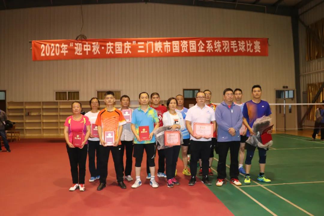以,球,會(huì)友,全民健身,共建,和諧,—,市,國資, . 以球會(huì)友 全民健身 共建和諧 ——市國資國企系統(tǒng)羽毛球比賽在集團(tuán)舉行